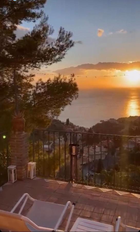 Casa Dei Sogni Taormina Bed & Breakfast Exterior photo